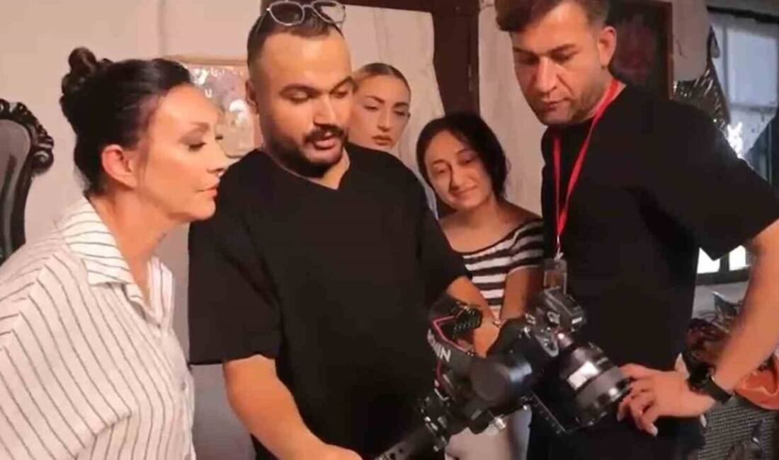 Ünlü sanatçı Güllü, Yalova'nın Çınarcık ilçesinde 26 Eylül 2025'te beşinci