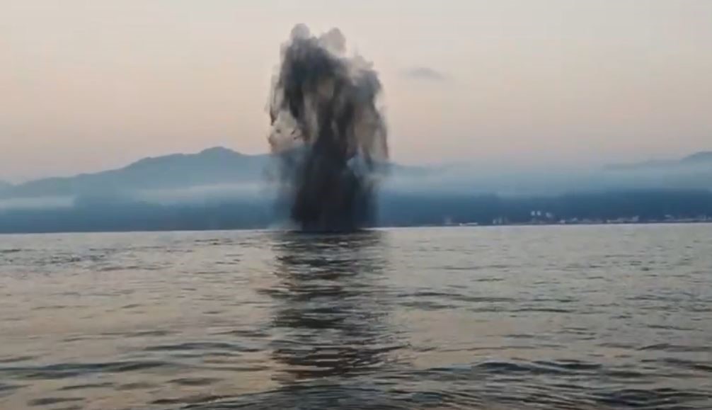 Artvin'in Hopa ilçesi açıklarında balıkçılar tarafından bulunan patlayıcı yüklü insansız