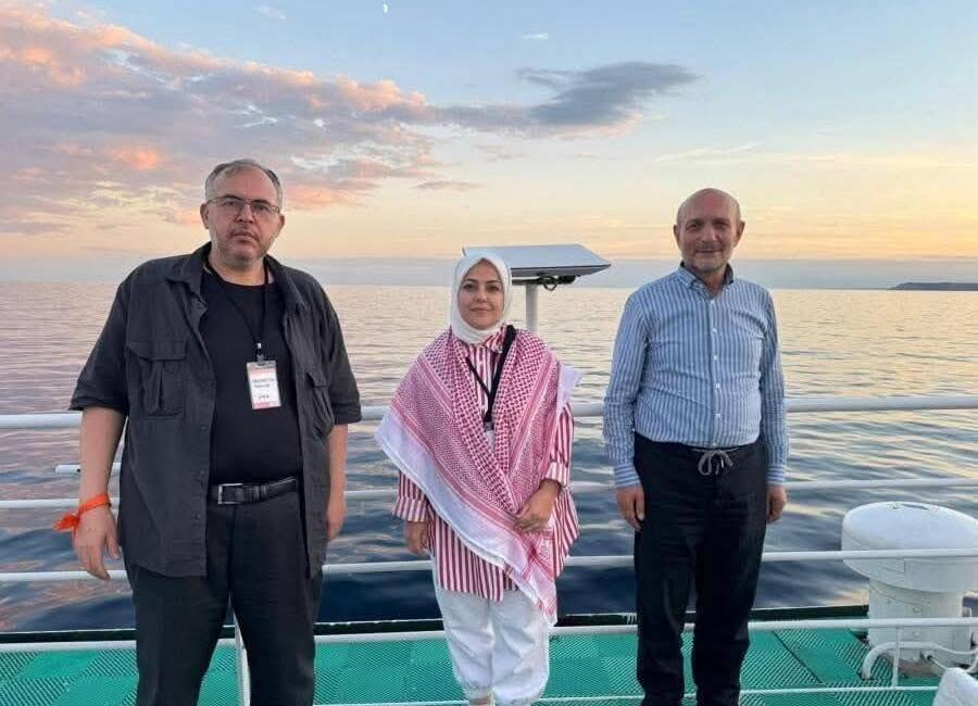 İsrail askerleri, Gazze'ye yönelik bir operasyon sırasında Özgürlük Filosu'na baskın