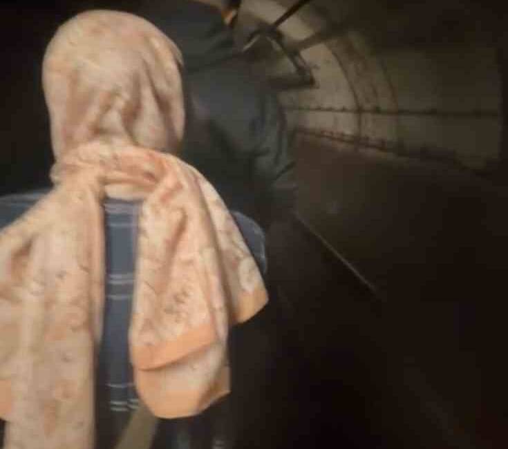 Kadıköy-Sabiha Gökçen Havalimanı metro hattında, Gülsuyu istasyonunda bir kişi intihar