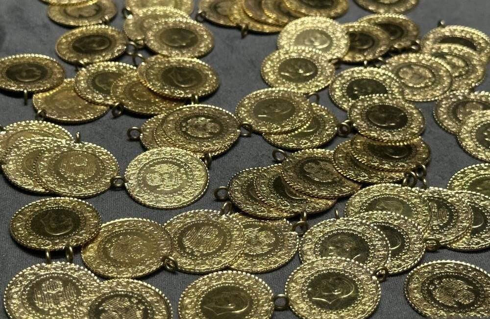 Altın fiyatlarındaki artış ve yatırımcı ilgisi, 8 Ekim'de Kapalıçarşı'da satışların