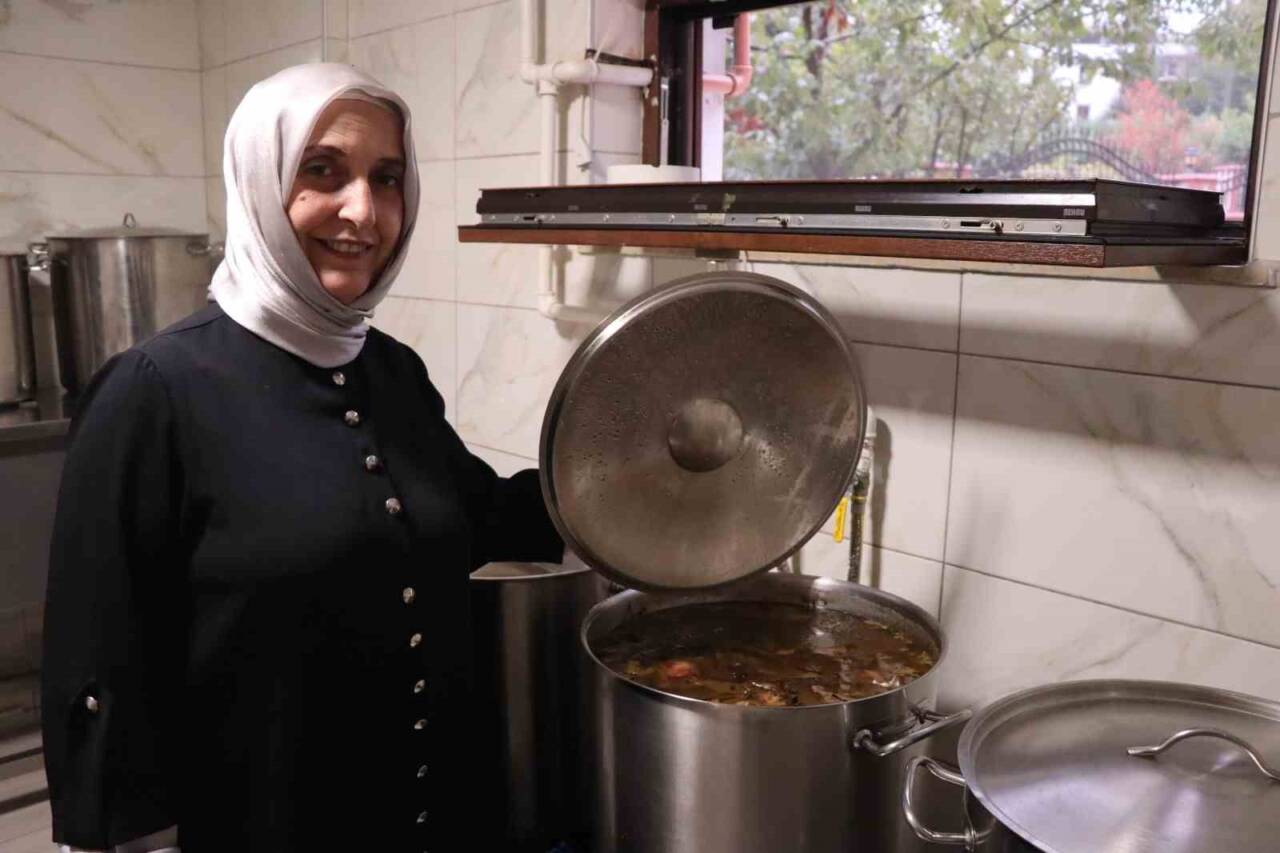 Yalovalı kadın girişimci Dilek Öztürk, uzun yıllar süren kemik erimesi