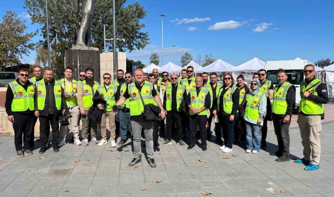 İHAKUT Havacılık Spor Kulübü, Türkiye'nin 81 ilinde faaliyet gösteren gönüllü