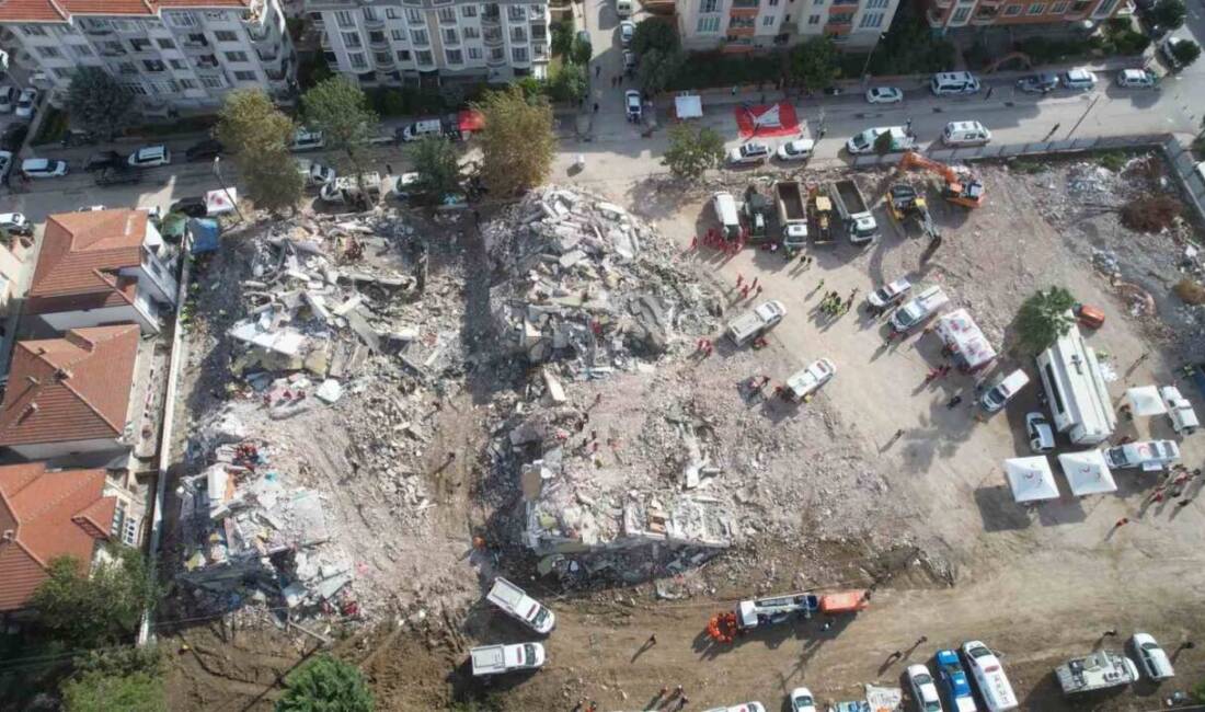 Yalova'da 5 ilden toplam 1.370 personelin katılımıyla dev bir deprem