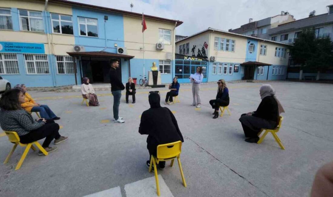 Yalova'da eğitim veren öğretmenlere "Harezmi Eğitim Kursu" düzenlendi. Yusuf Ziya