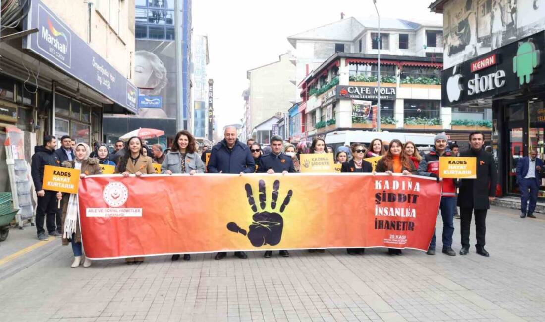 Ağrı'da kadına yönelik şiddetin önlenmesi amacıyla yürüyüş düzenlendi. Aile ve