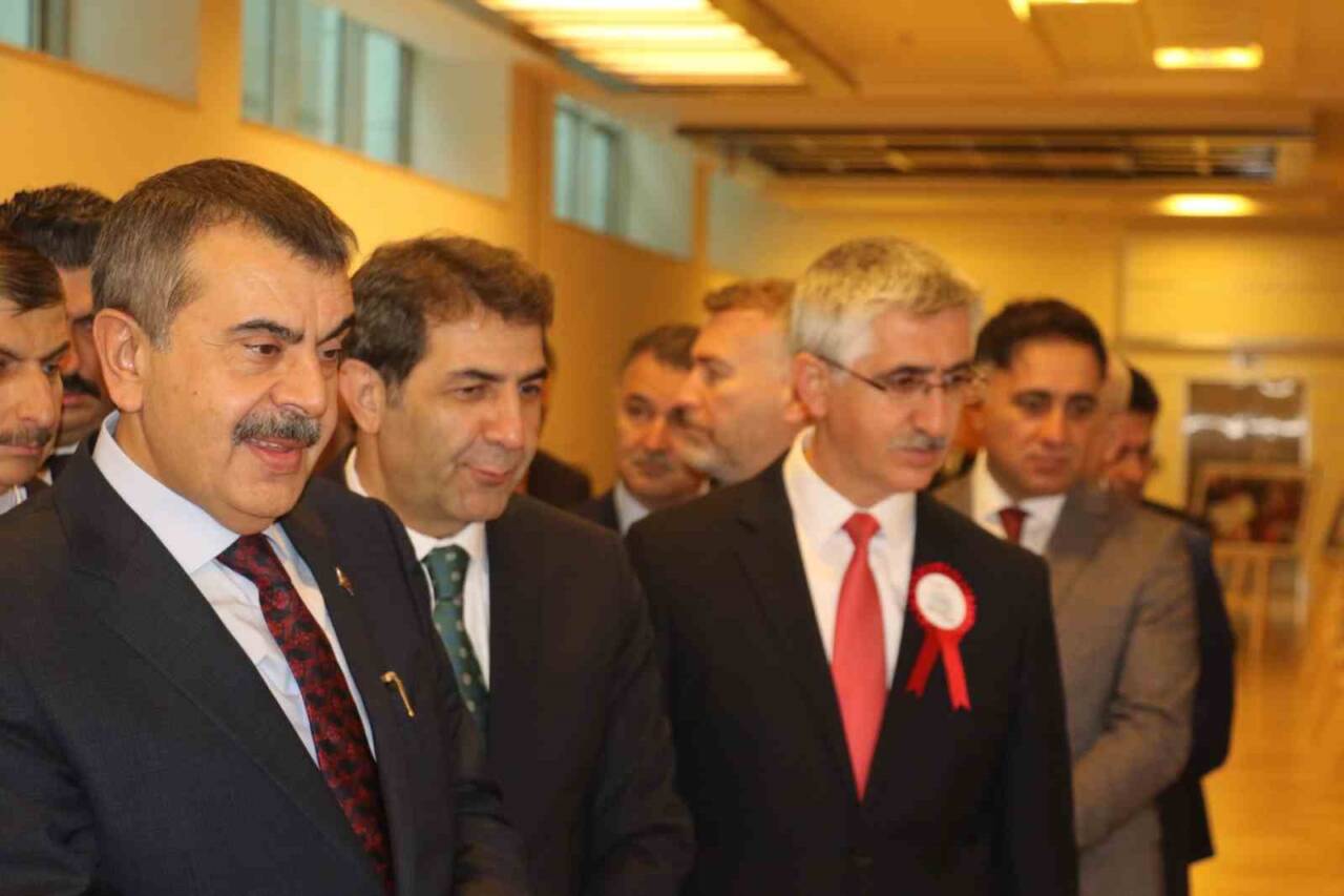 Milli Eğitim Bakanı Yusuf Tekin, 2. Maarif Kongresi'nde eğitimde fırsat