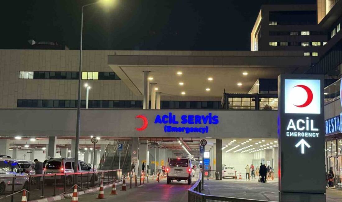 Başakşehir'deki bir ortaokulda, kantinden yiyecek alan 30 öğrenci zehirlenme belirtileriyle