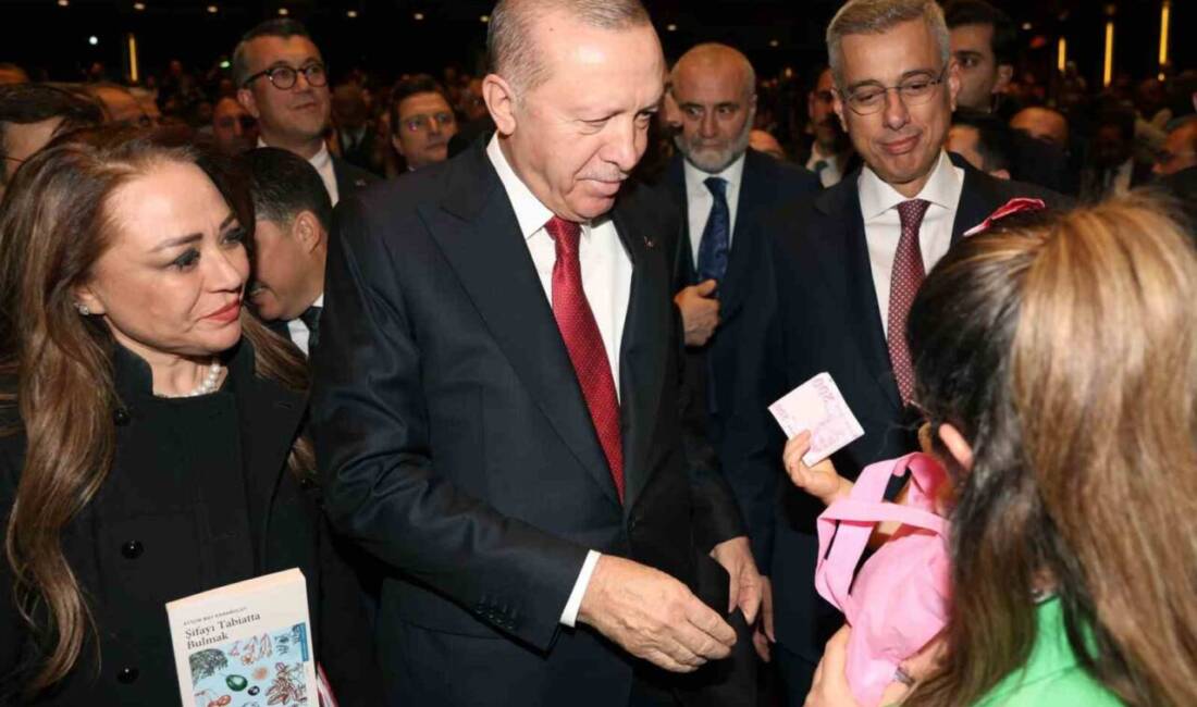11. Tıp Kurultayı'nda Prof. Dr. Aysun Bay, Cumhurbaşkanı Recep Tayyip