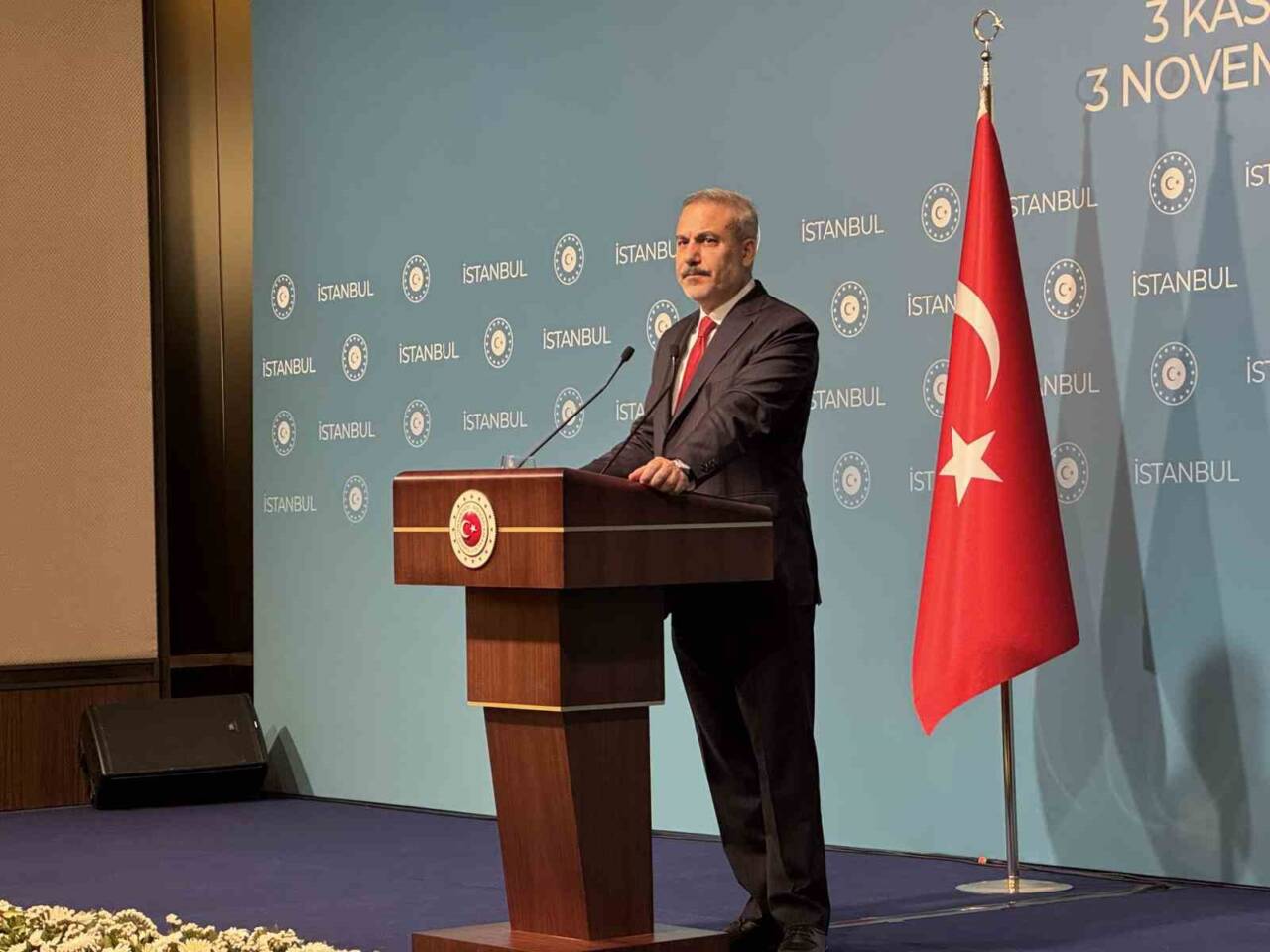 Dışişleri Bakanı Hakan Fidan, İstanbul'daki toplantıda Filistin'e asker gönderilmesi konusunu