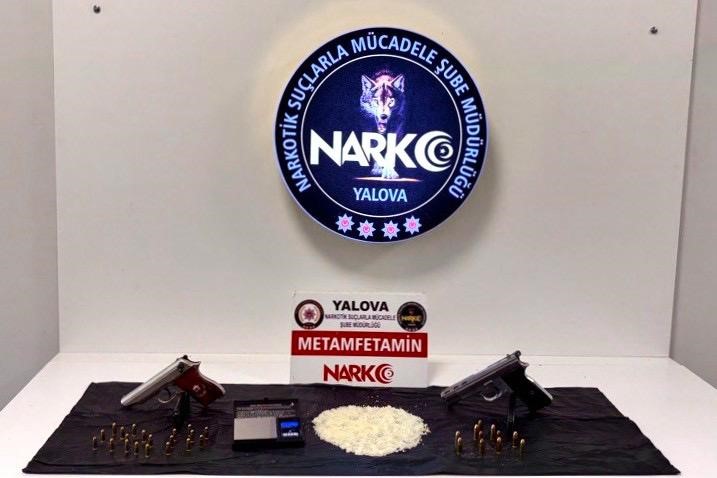 Yalova'da Narkotik Suçlarla Mücadele Şubesi, 1-25 Kasım tarihlerinde 10 operasyon