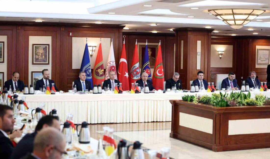 Milli Savunma Bakanı Yaşar Güler, PKK'nın sona ermesiyle "Terörsüz Türkiye"