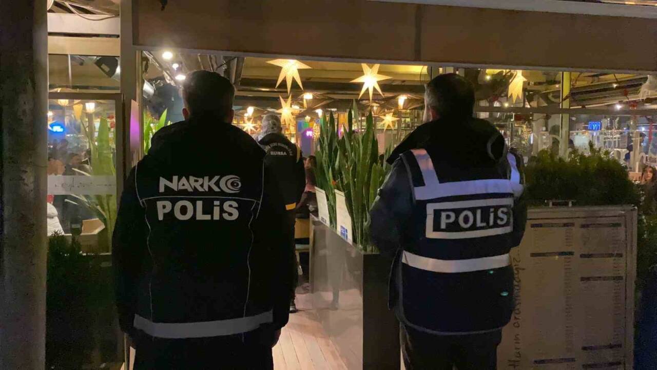 Bursa'da geniş çaplı asayiş uygulaması yapıldı. Nilüfer, Osmangazi ve Yıldırım