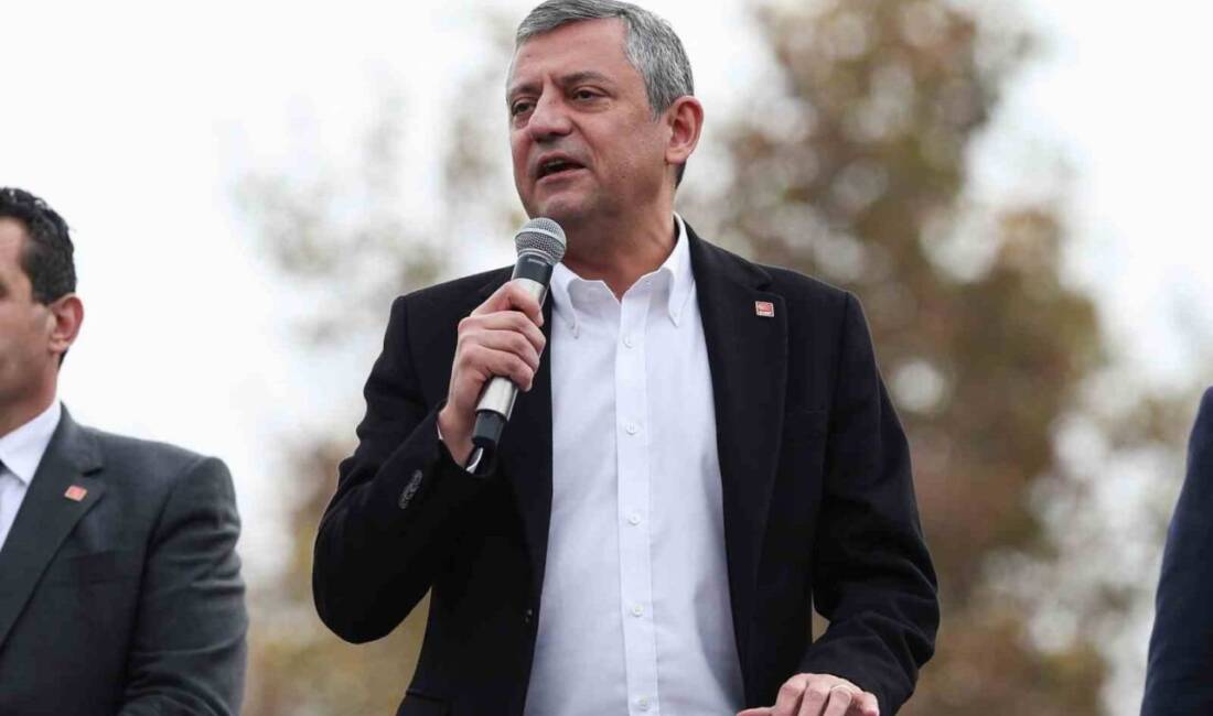 Cumhuriyet Halk Partisi Genel Başkanı Özgür Özel, Ankara'da düzenlenen mitingde