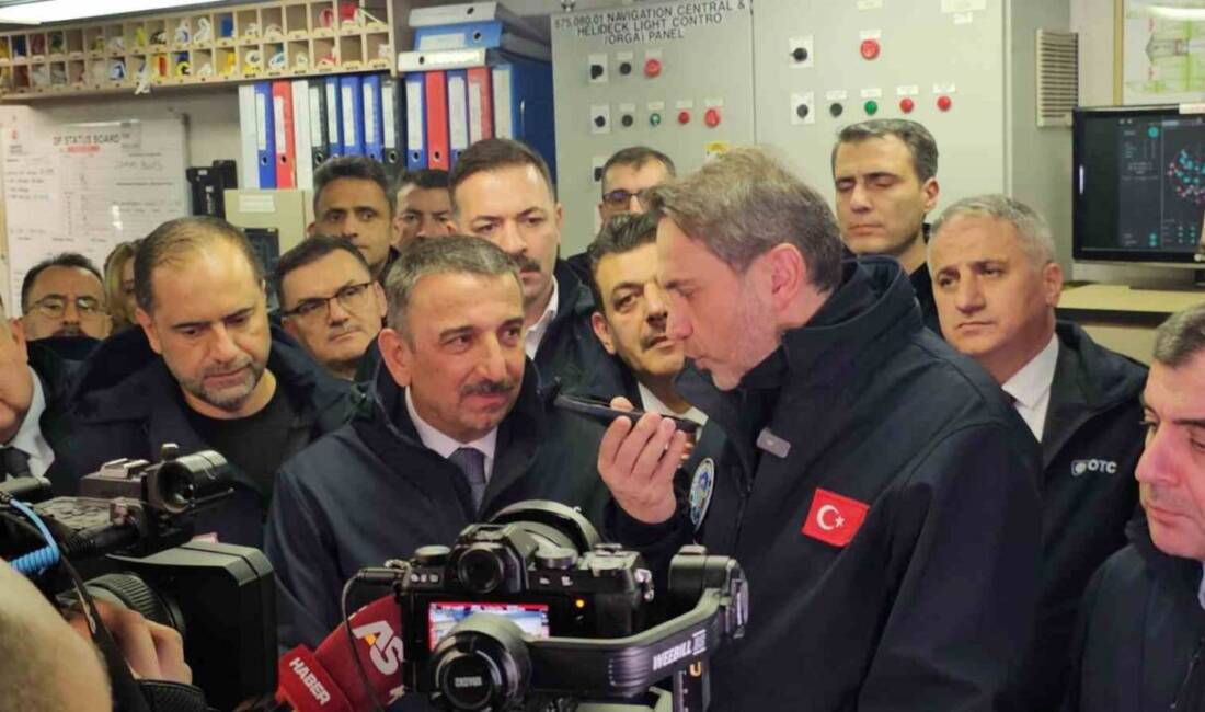 Cumhurbaşkanı Recep Tayyip Erdoğan, Filyos Limanı’ndaki Yavuz Sondaj Gemisi çalışanlarının