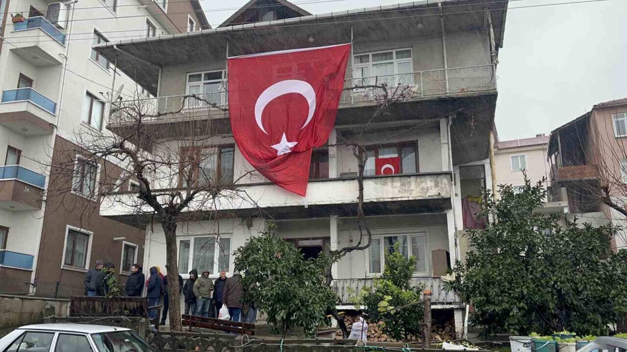 Yalova'da DEAŞ'a yönelik operasyonda şehit olan polis memuru Turgut Külünk'ün