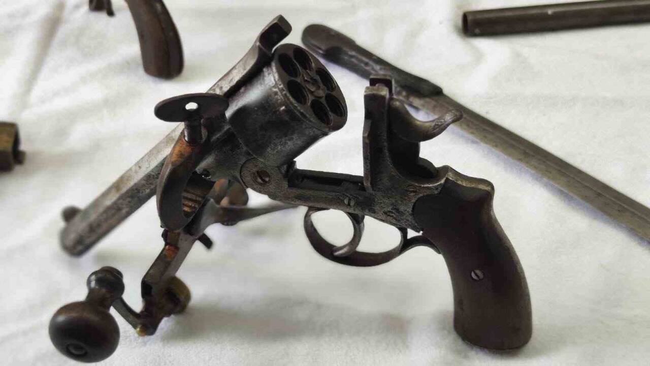 Bursa’nın Osmangazi ilçesinde jandarma, "Anadolu Mirası Operasyonları" kapsamında düzenlediği operasyonda