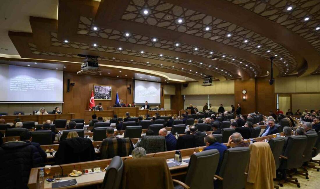 Bursa Büyükşehir Meclisi, toplu taşıma ücretlerine %15 zam yaparak tek