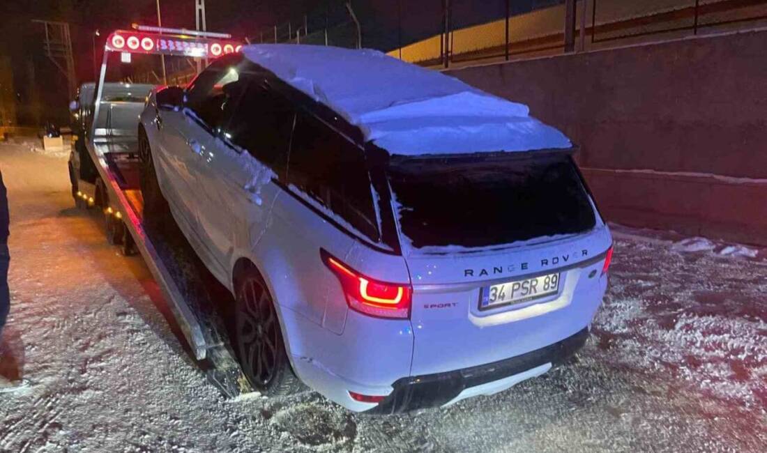 Büyükçekmece Adliyesi'nde zimmet memuru Erdal Timurtaş, sahte vatandaşlık operasyonunda ele