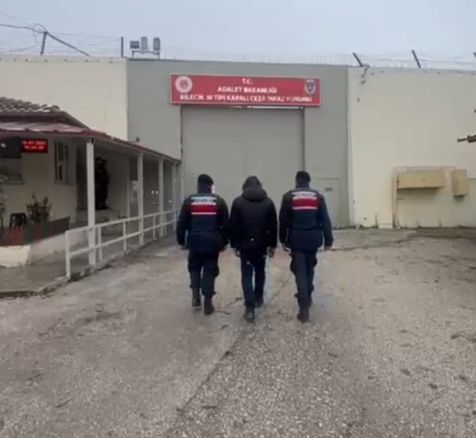 Bilecik'te eski eşinin yeni eşi olan polis memuru H.Ç.'yi silahla