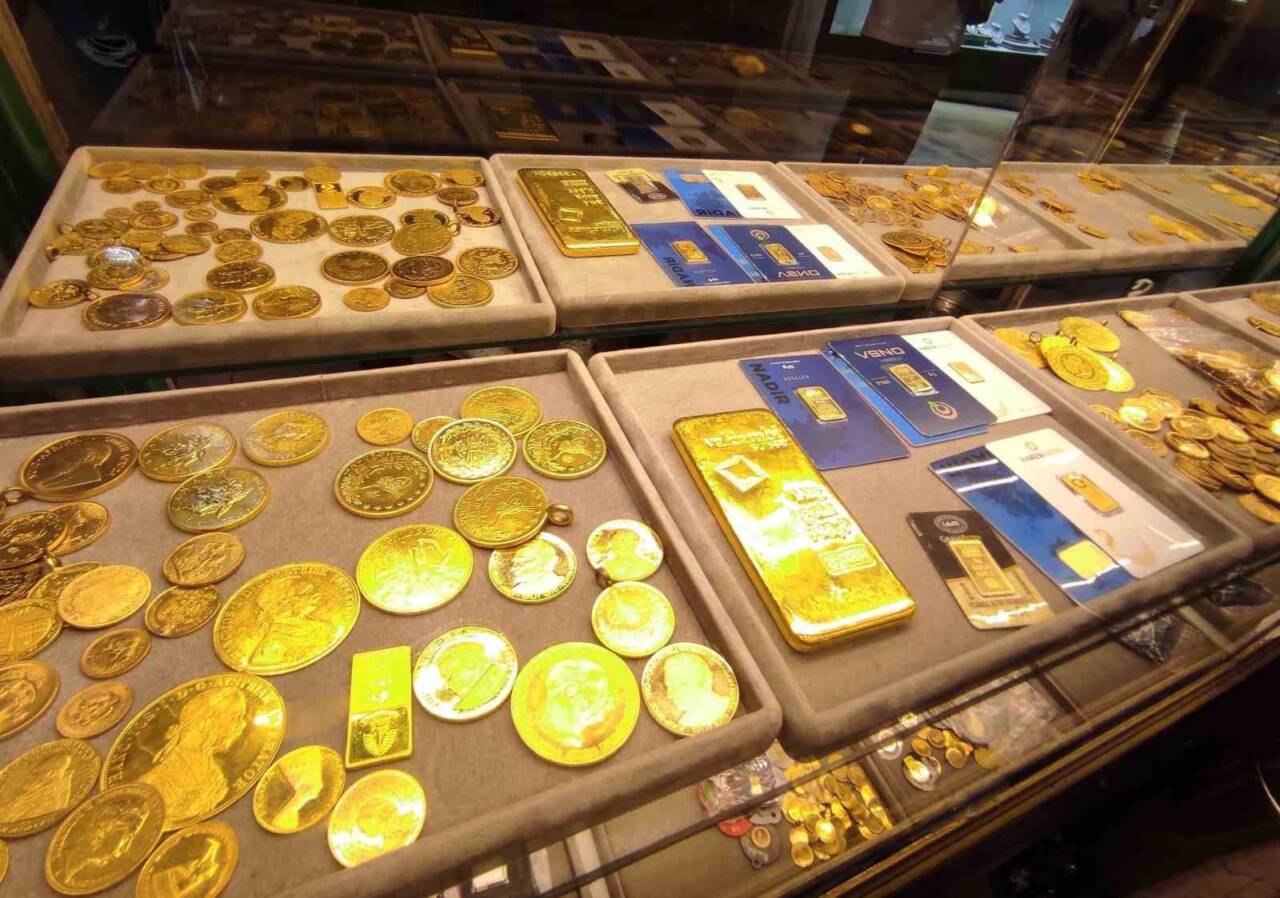 Altın fiyatları, ABD Merkez Bankası’nın faiz kararının öncesinde 5 bin