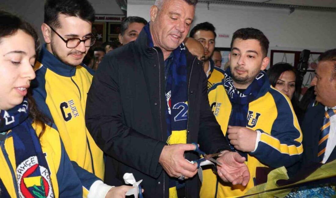 Fenerbahçe Spor Kulübü Başkanı Sadettin Saran, Antalya’daki Akdeniz İlkokulu ve