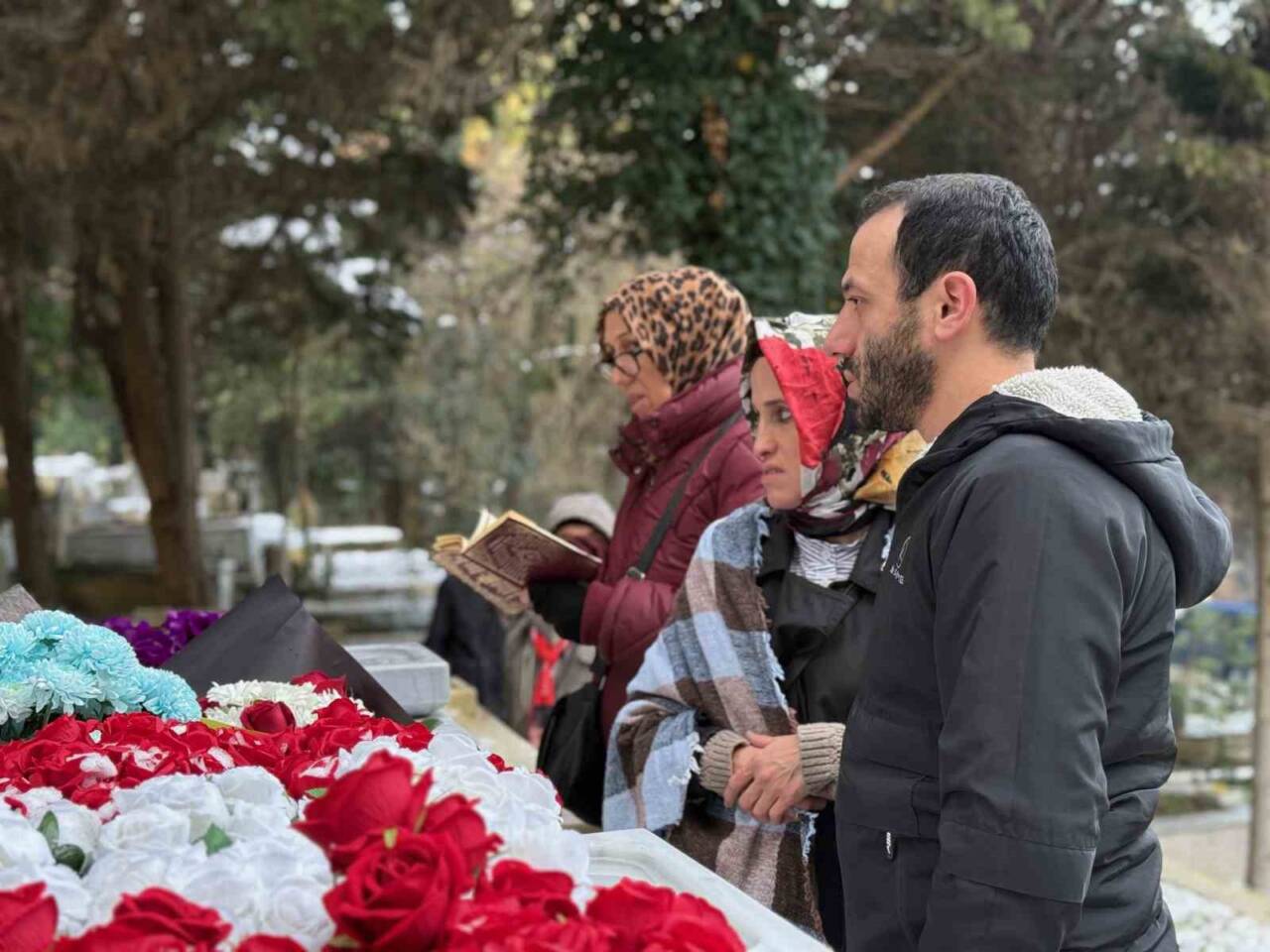 Arabesk müziğinin duayeni Ferdi Tayfur, vefatının birinci yıl dönümünde sevenleri