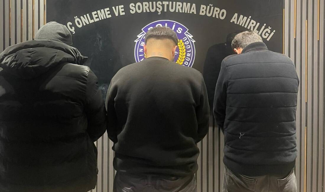 Gaziantep'te gerçekleştirilen operasyonda, 126,72 gram uyuşturucu madde, 1 ruhsatsız tüfek