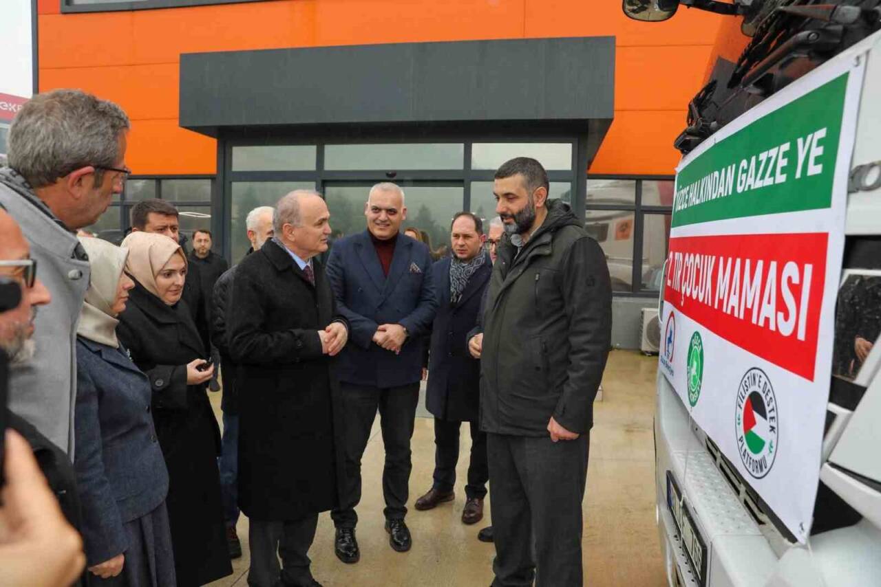 Düzce Belediye Başkanı Dr. Faruk Özlü'nün liderliğinde düzenlenen panayırdan elde