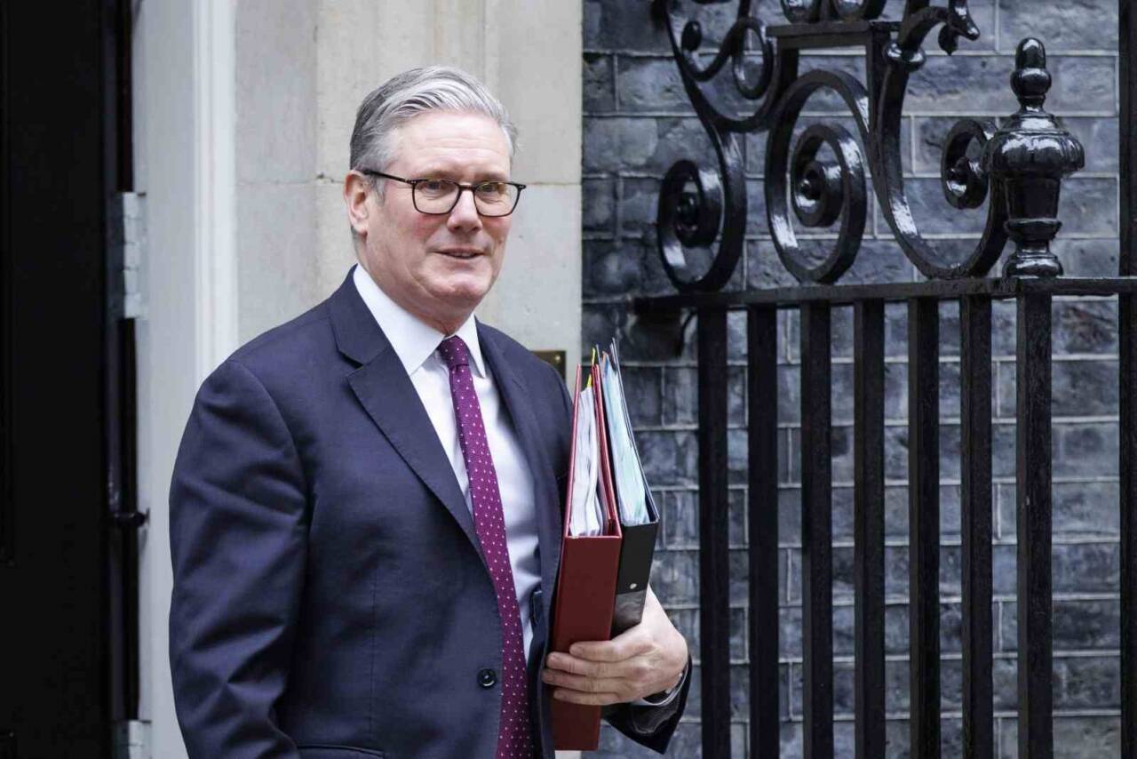 İngiltere Başbakanı Keir Starmer, Venezuela'da iktidar değişikliğini desteklediklerini belirterek, Nicolás