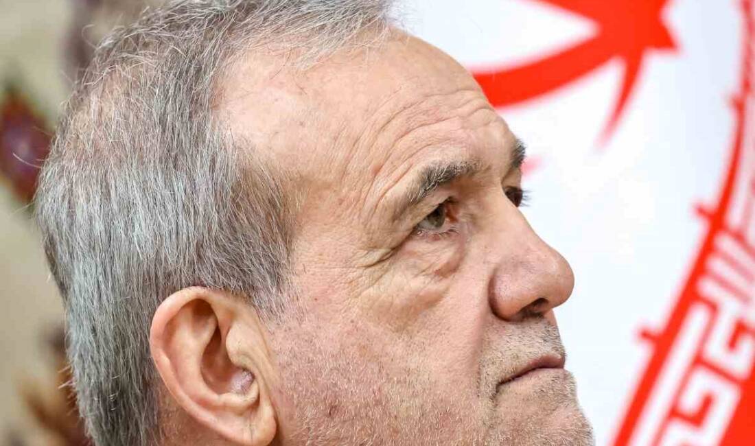 İran Cumhurbaşkanı Mesud Pezeşkiyan, Suudi Arabistan Veliaht Prensi Muhammed bin