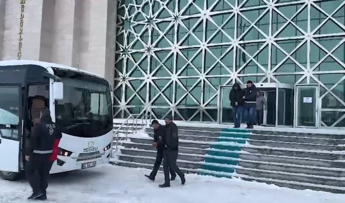 Kars İl Emniyet Müdürlüğü, düzenlediği fuhuş operasyonunda 20 şüpheliyi gözaltına