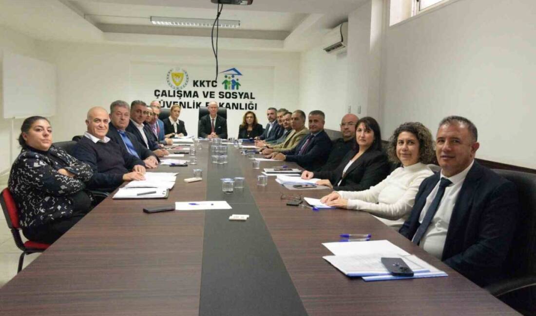 Kuzey Kıbrıs Türk Cumhuriyeti'nde asgari ücret net 52 bin 738