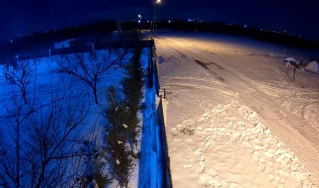 Malatya'nın Akçadağ ilçesinde saat 23.22'de meydana gelen meteor olayı, Aydınlar