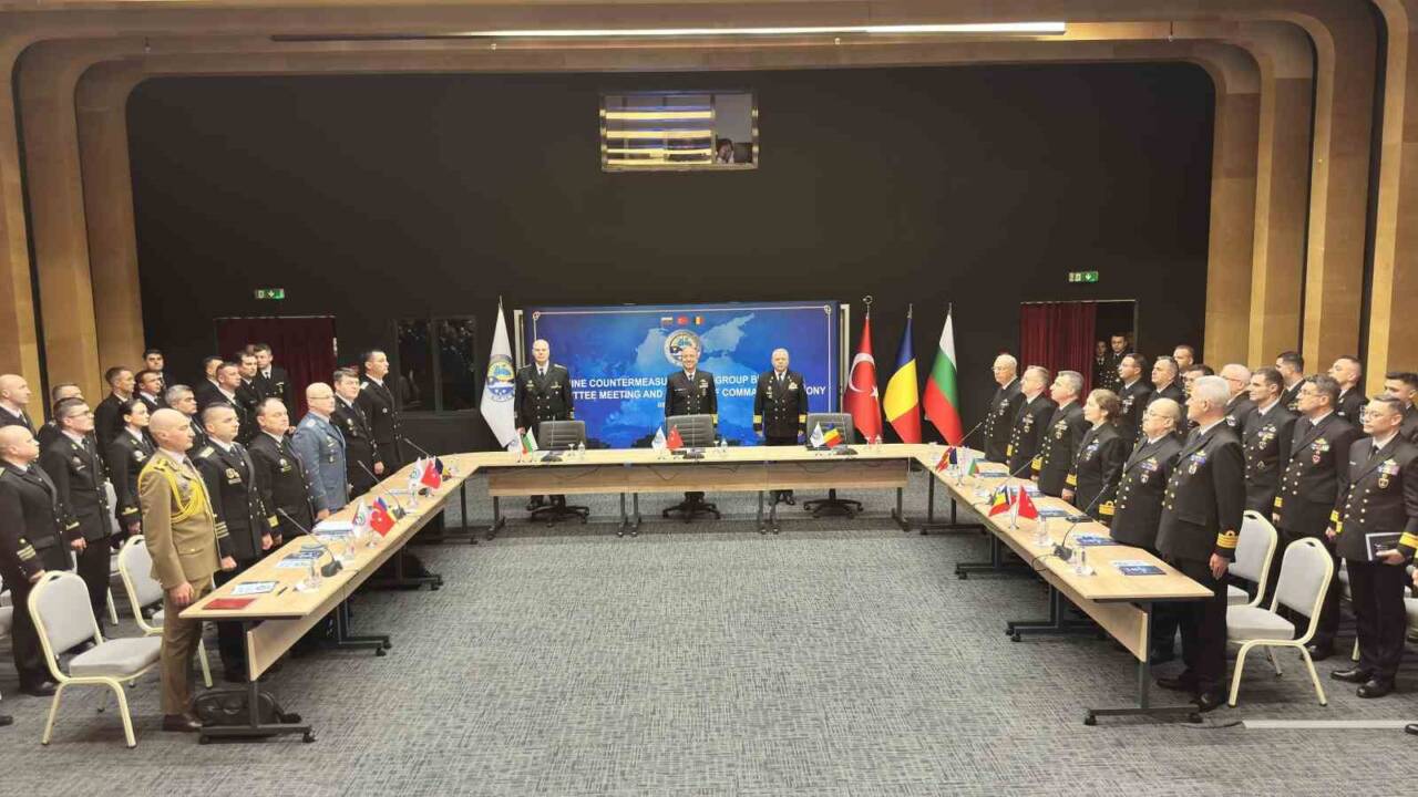 Türkiye, Romanya ve Bulgaristan iş birliğiyle Karadeniz'deki mayın tehdidine karşı