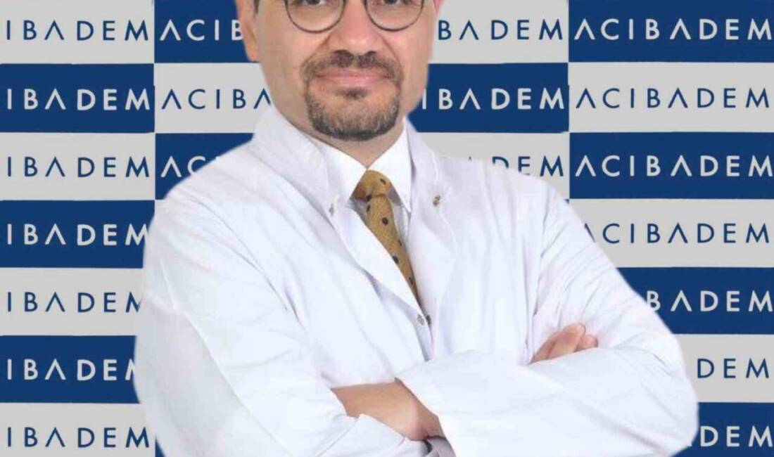Acıbadem Adana Hastanesi'nden Göz Hastalıkları Uzmanı Prof. Dr. Selçuk Sızmaz,