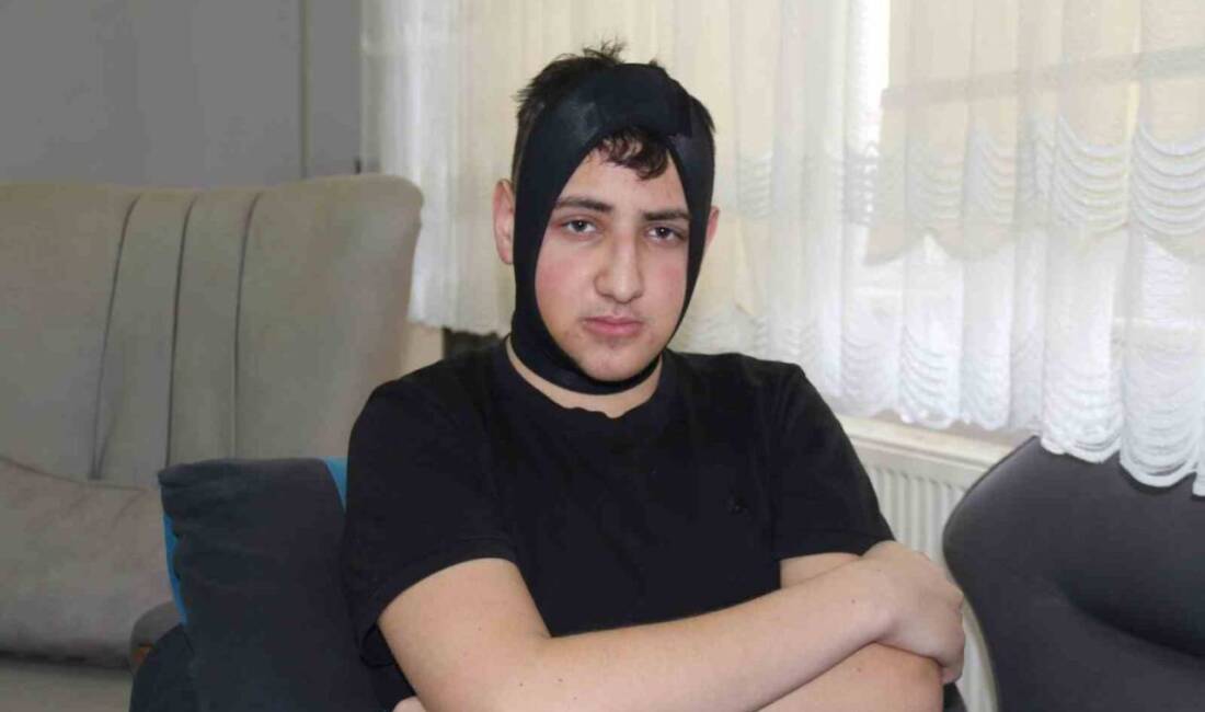 Eskişehir'de 4 öğrenci tarafından darp edilerek ağır yaralanan lise öğrencisi