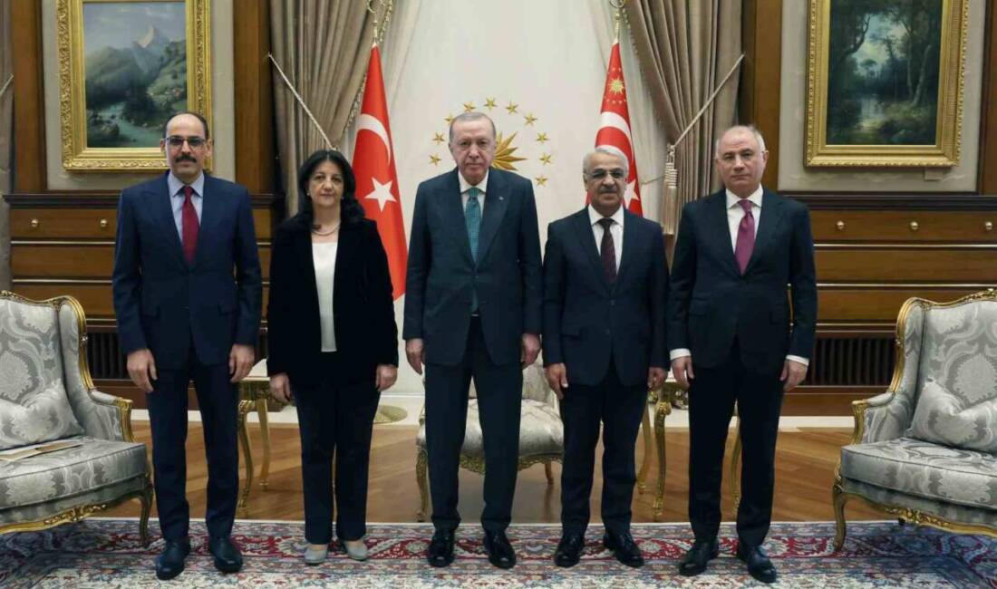 Cumhurbaşkanı Recep Tayyip Erdoğan, Cumhurbaşkanlığı Külliyesi'nde DEM Parti'nin İmralı heyeti