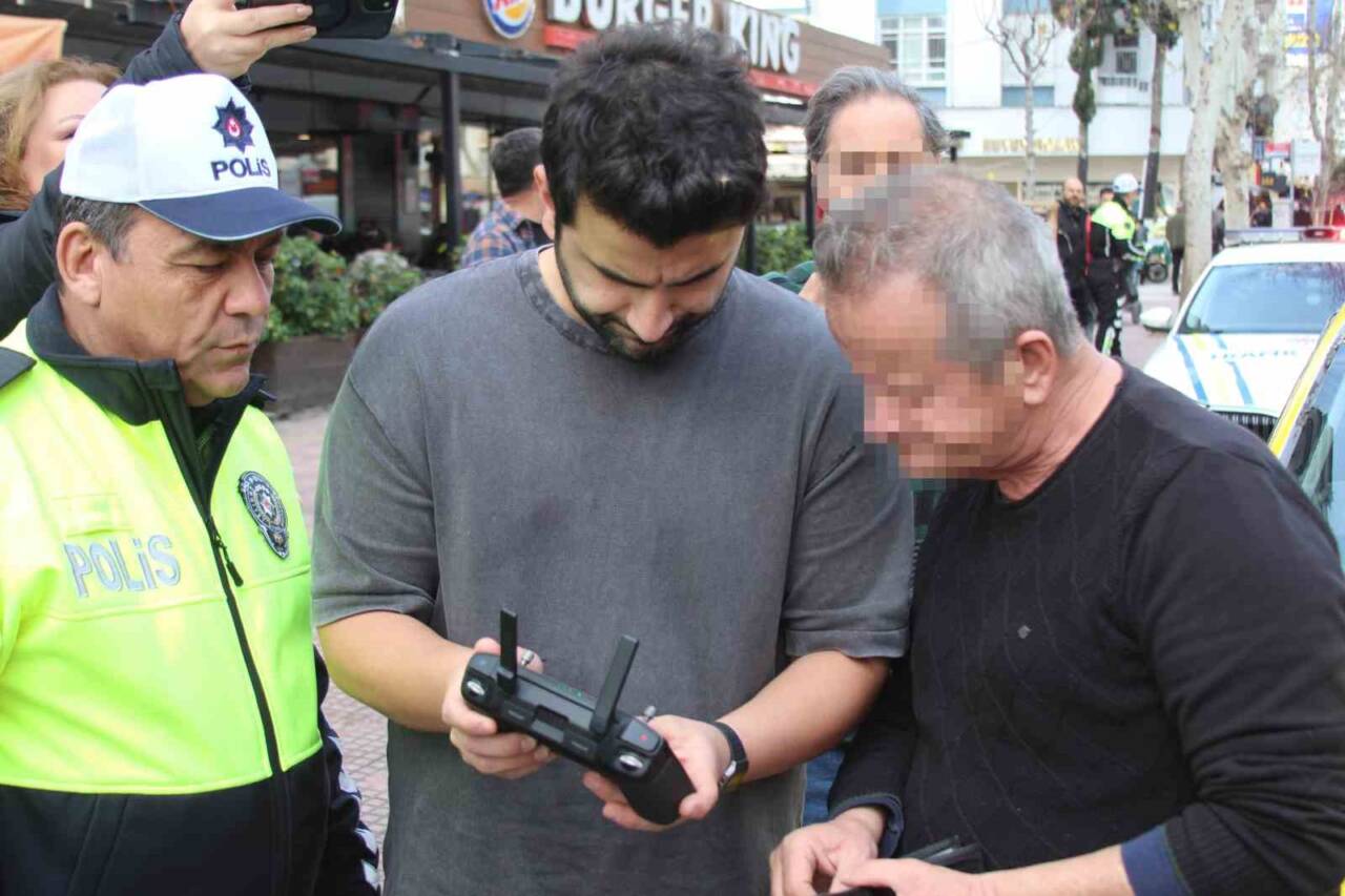 Adana'da, yayalara yol vermeyen sürücülere yönelik dron destekli denetimlerde 38