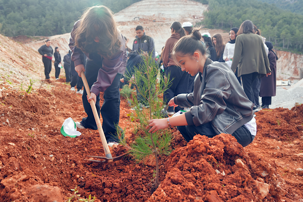 Alanya Belediyesi ve Alanya Orman İşletme Müdürlüğü, Dünya Orman Haftası'nda