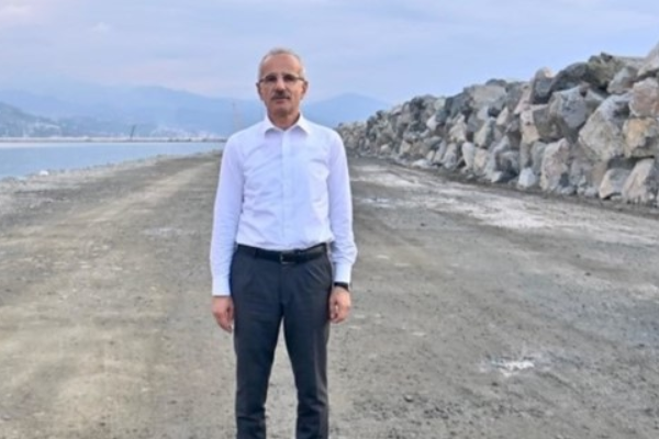 Tokat Havalimanı'nın 4 yaşında olduğunu belirten Ulaştırma ve Altyapı Bakanı