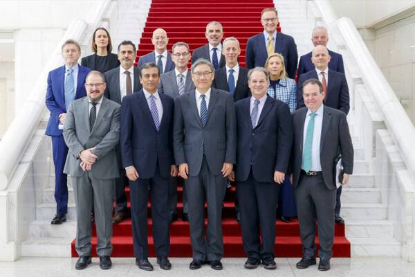 Çin Ticaret Bakanı Wang Wentao, ABD-Çin İş Konseyi Başkanı Raj