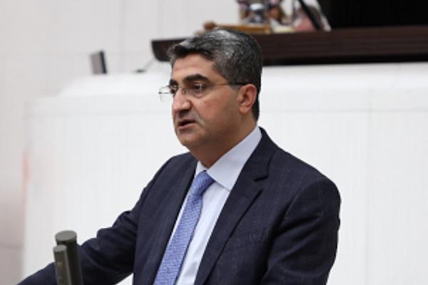 DEVA Partisi Genel Başkan Yardımcısı Ekmen, basın özgürlüğü ve gazetecilere