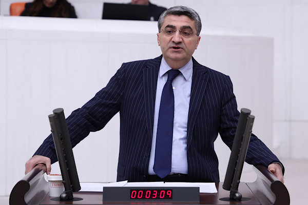 DEVA Partisi Genel Başkan Yardımcısı Mehmet Emin Ekmen, hukuk devleti