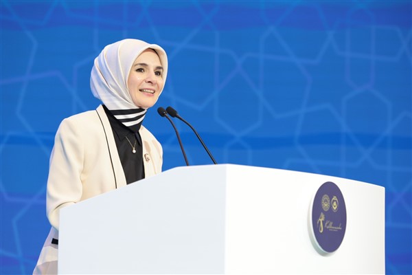 Aile ve Sosyal Hizmetler Bakanı Mahinur Özdemir Göktaş, AK Parti