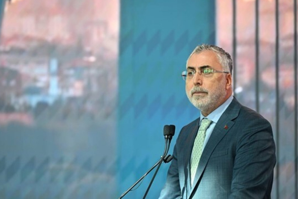 Çalışma ve Sosyal Güvenlik Bakanı Prof. Dr. Vedat Işıkhan, Cumhurbaşkanı