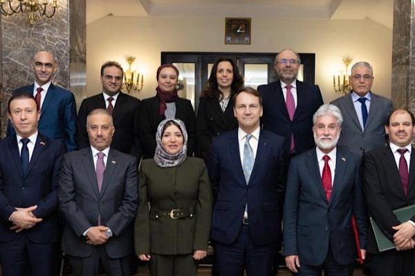 Katar Dışişleri Bakanlığı, Varşova'da düzenlenen toplantıya büyükelçi Saoud bin Abdullah