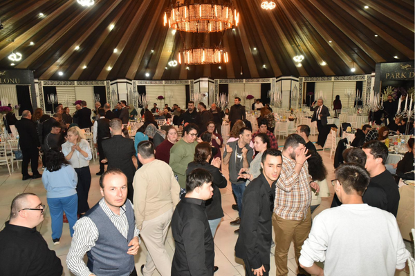 Kepez Belediyesi, Dünya Down Sendromlular Farkındalık Günü etkinliğinde Down sendromlu