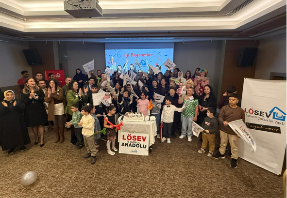 LÖSEV, lösemili çocuklara umut olmayı sürdürerek Ramazan Bayramı'nda çocuklar ve