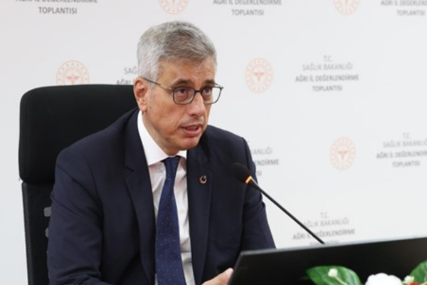 Sağlık Bakanı Prof. Dr. Kemal Memişoğlu, Doğubayazıt’ta şehit olan Piyade